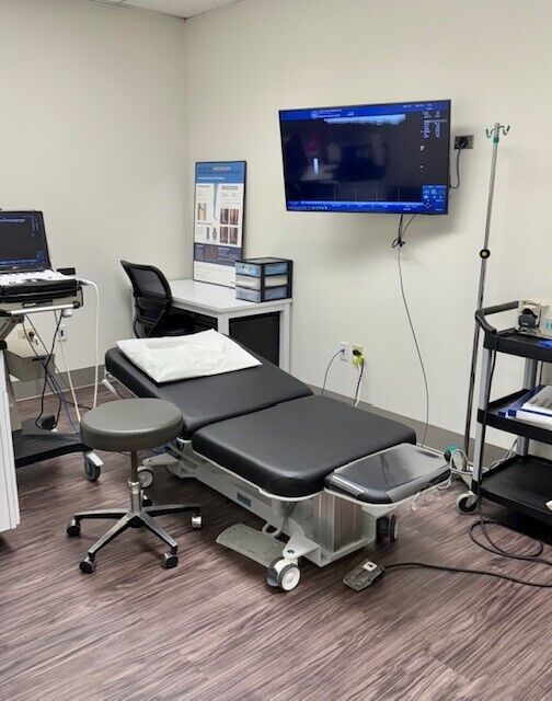 Interior Photo of the Center for Vein Restoration in Columbia, South Carolina showing procedure room