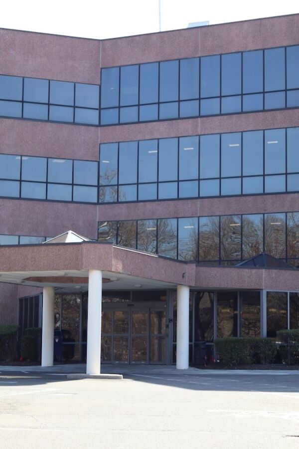 Exterior photo at the Norwalk, CT location of Center for Vein Restoration showing the front door