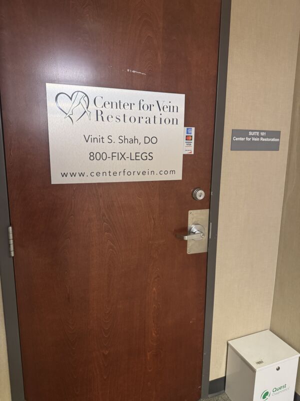 Interior photo of the East Brunswick, NJ location at Center for Vein Restoration showing the front door