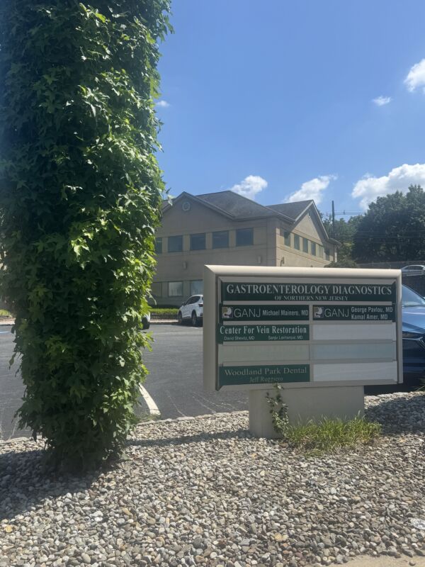 photo of woodland park, New Jersey location of Center for Vein Restoration showing the Address board